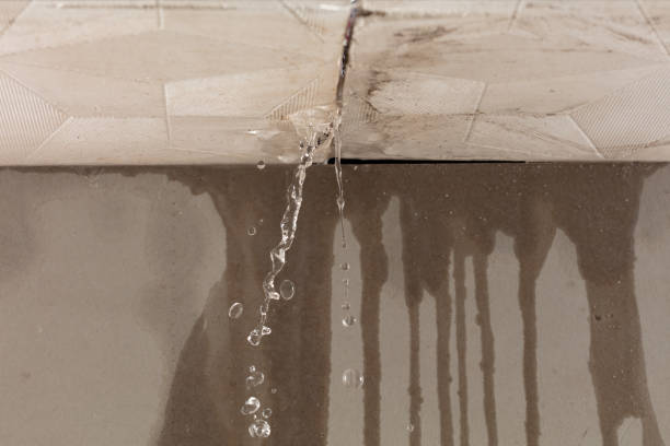 Professional Water Extraction technician working in Shawnee, OK